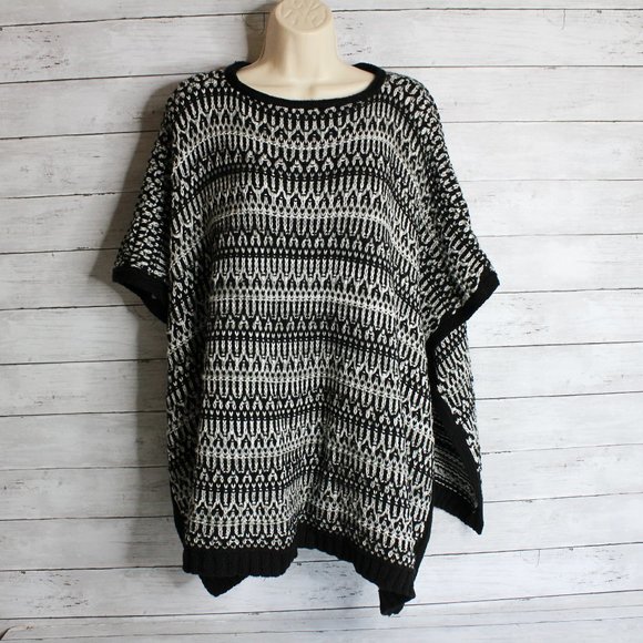 Accessory St New York Women's Sweater Knit Poncho Cape Wrap Gray Black - Picture 1 of 7